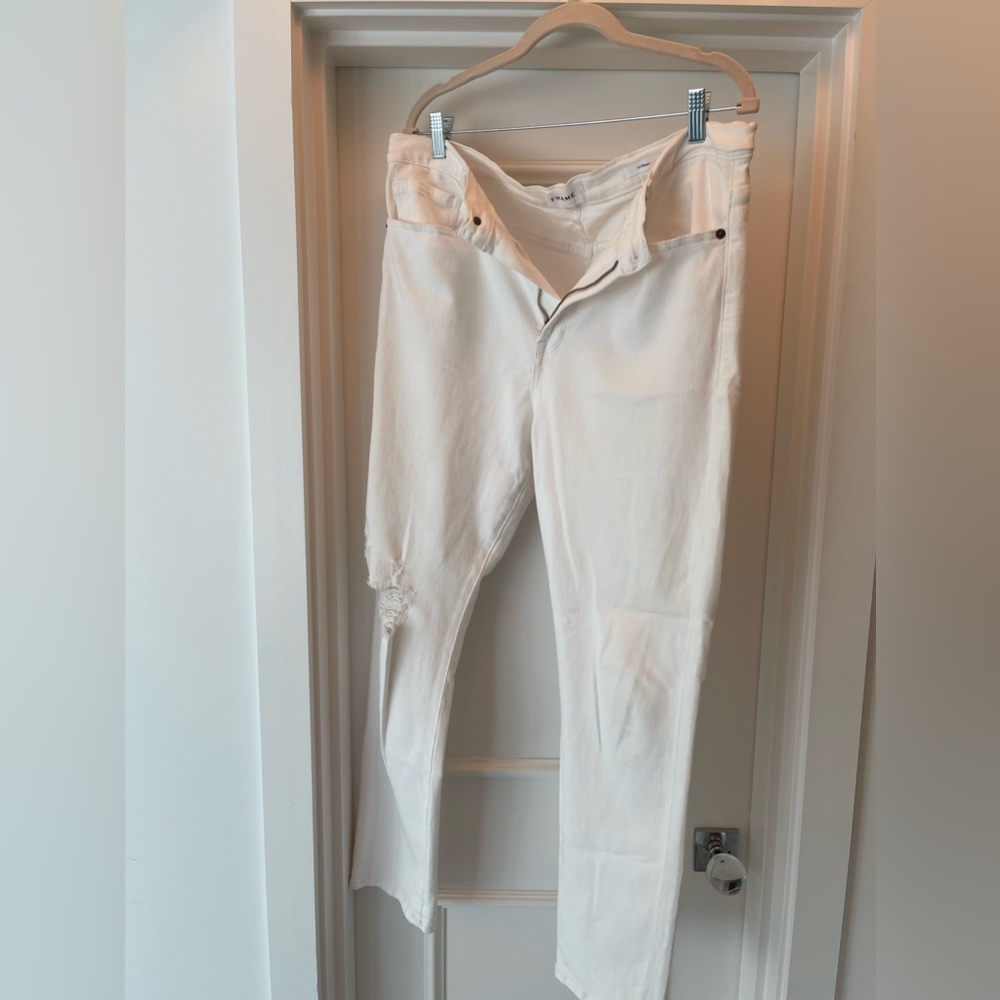 Frame Le Beau white jeans size 32